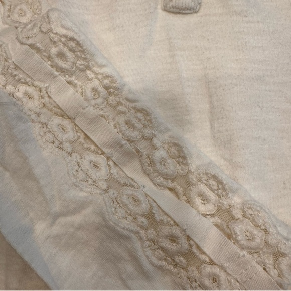 Free People Our Song Henley Women’s Top Lace Long Sleeve Buttons Sz M Ivory - Picture 11 of 11